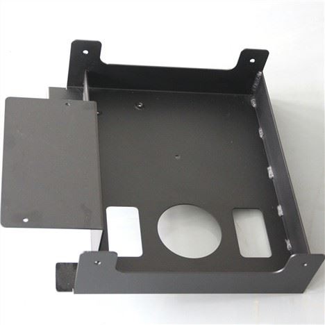 Fabbricazione della staffa in acciaio